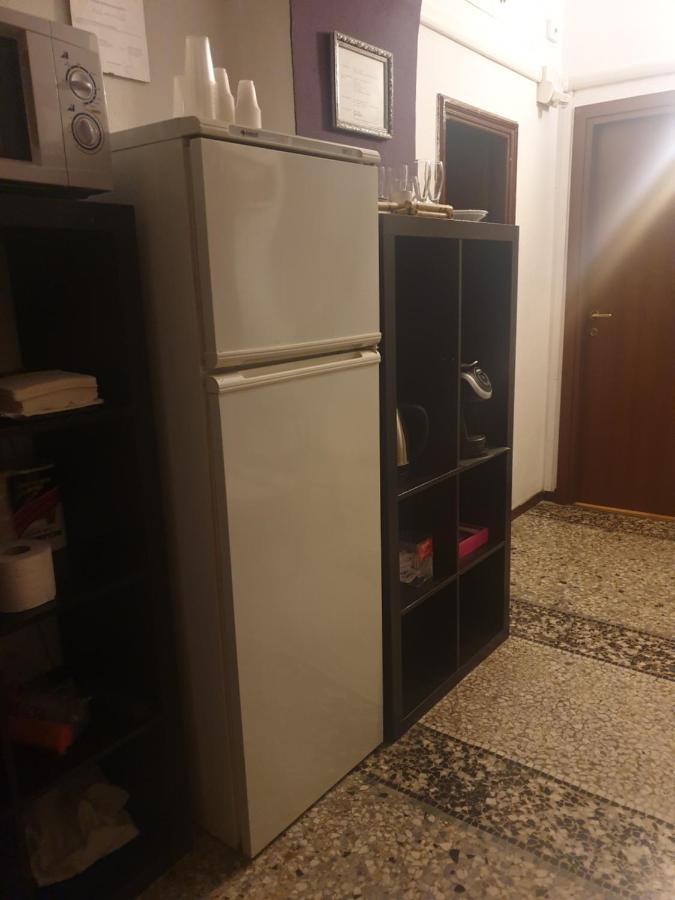 guesthouse ava roma Extérieur photo