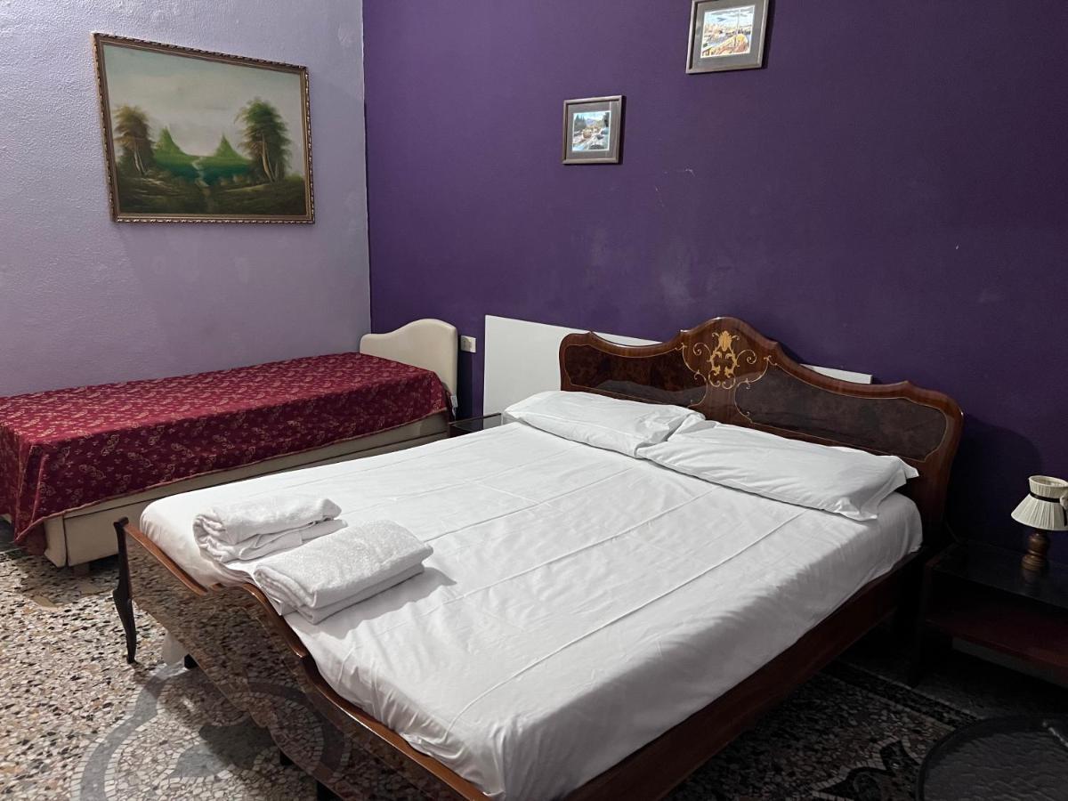 guesthouse ava roma Extérieur photo