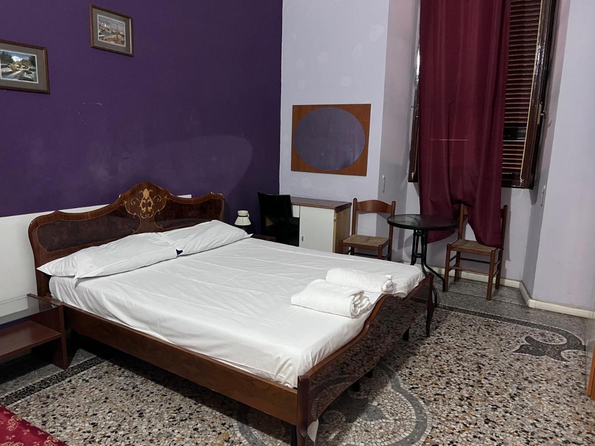 guesthouse ava roma Extérieur photo