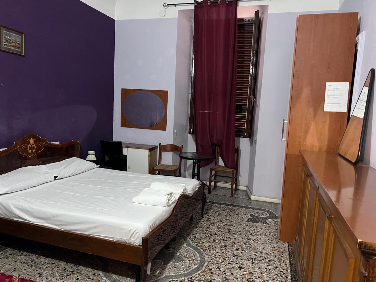 guesthouse ava roma Extérieur photo